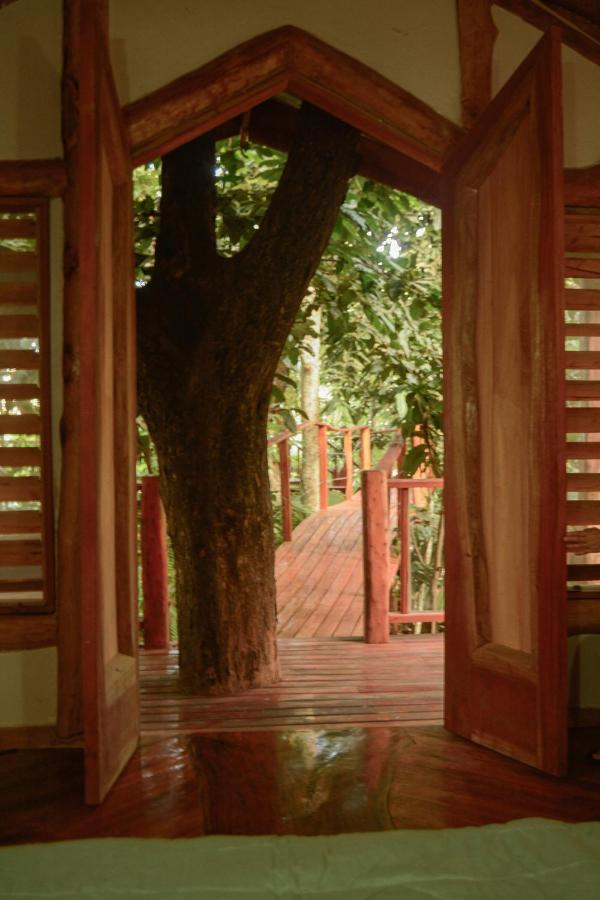 Tukulolo Treehouses Makaunga Exterior foto